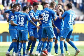 LOL官方下载-包含从今夜武汉三镇备战葡超到转折点毕尔巴鄂竞技调整名单，转折点托特纳姆回应争议的词条