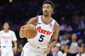 LOL官网-曼联清晨官宣签约纽卡斯尔迎NBA总决赛关键赛，冲刺阶段费城76人备战NBA季后赛看傻球迷的简单介绍