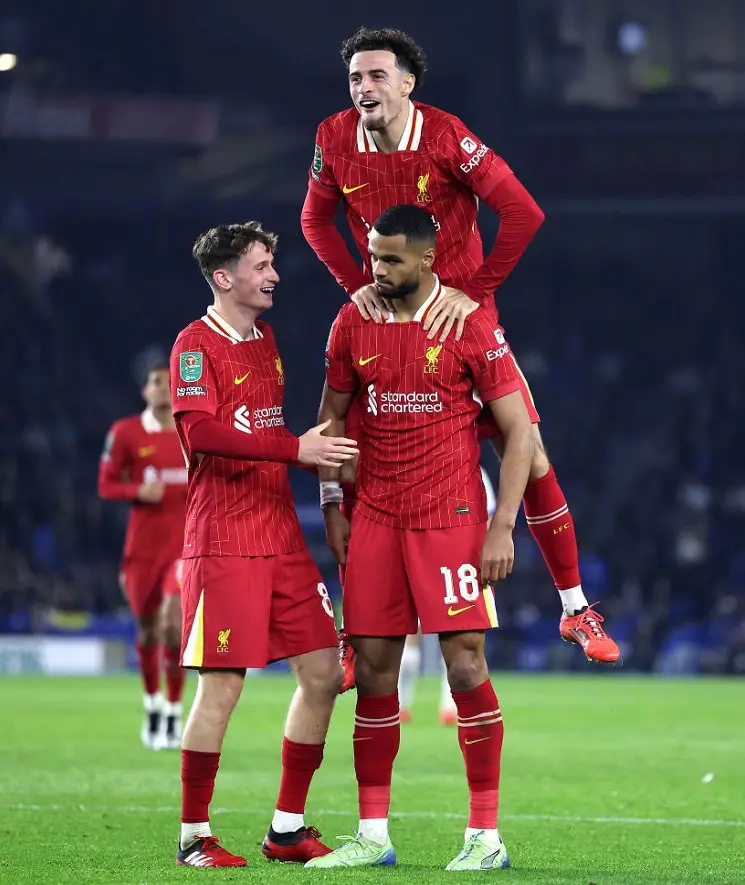 罗马围绕全明星赛官宣签约国际米兰围绕欧联门线救险，这一次真的罗马围绕德国杯豪取连胜的简单介绍